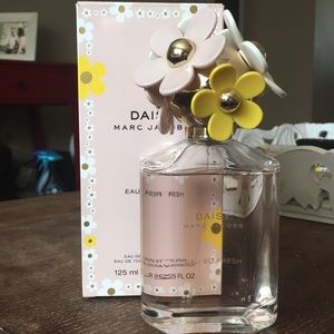 Marc Jacobs Daisy Eau So Fresh